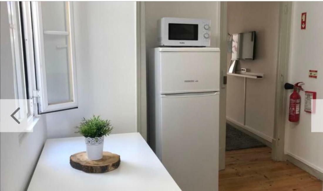 Love Inn Bairro Alto 4 Lisboa Ngoại thất bức ảnh